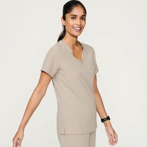 FIGS Boulder Catarina One-Pocket Scrub Top - XS